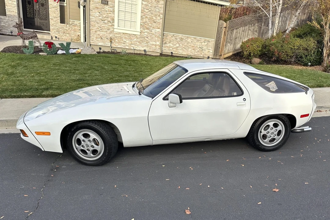 1980 Porsche 928 S - Image 3 of 31