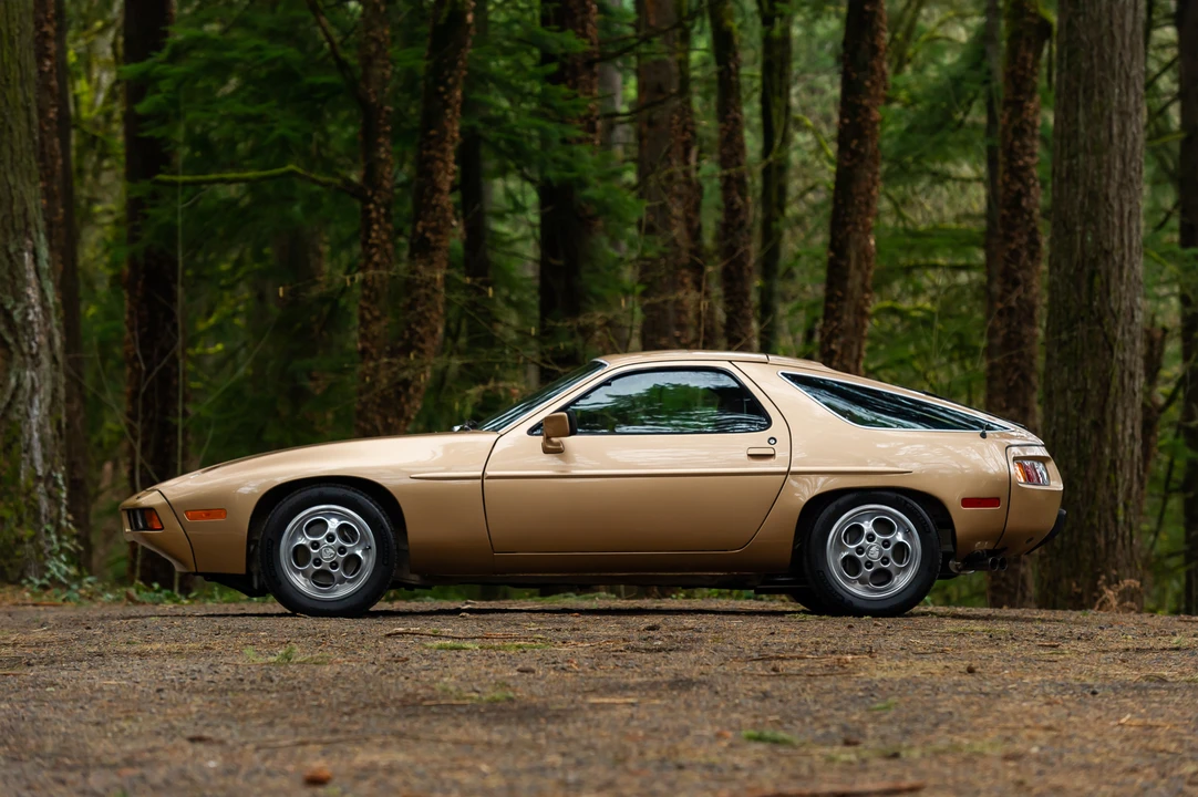 1980 Porsche 928 S - Image 9 of 31