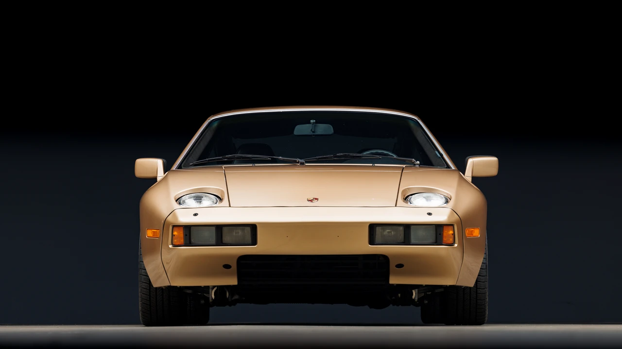 1980 Porsche 928 S - Image 9 of 31