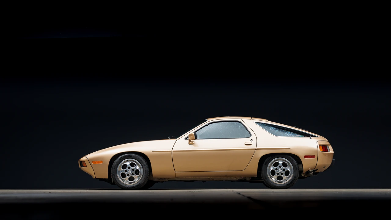 1980 Porsche 928 S - Image 13 of 31