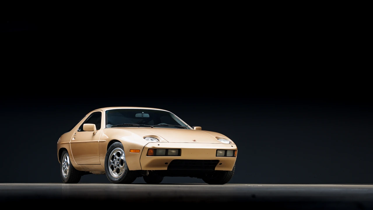 1980 Porsche 928 S - Image 2 of 31