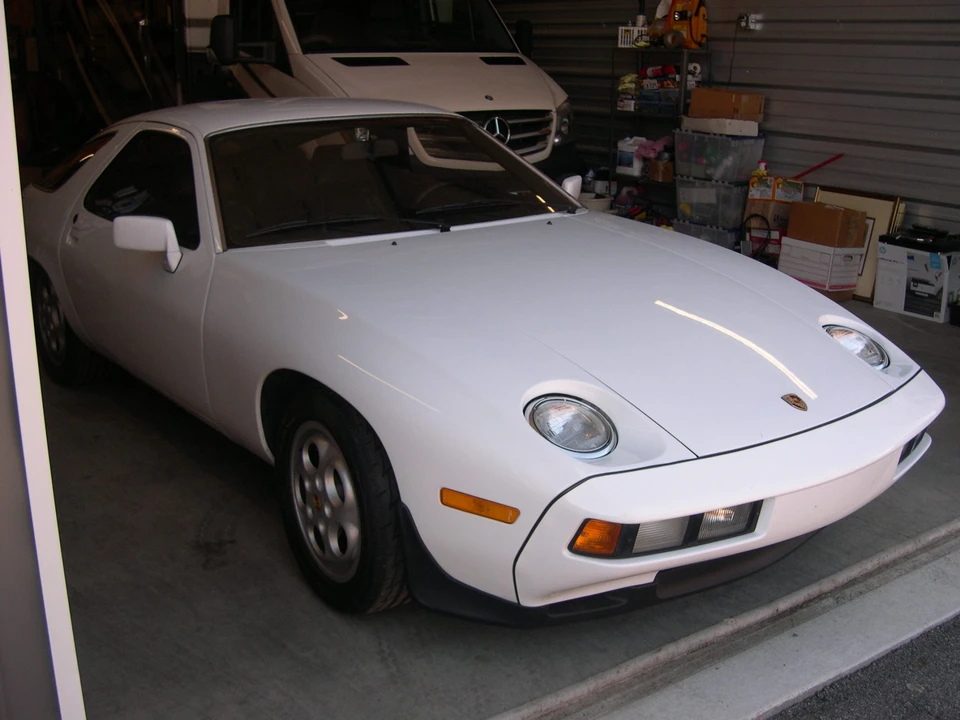 1980 Porsche 928 S - Image 14 of 31