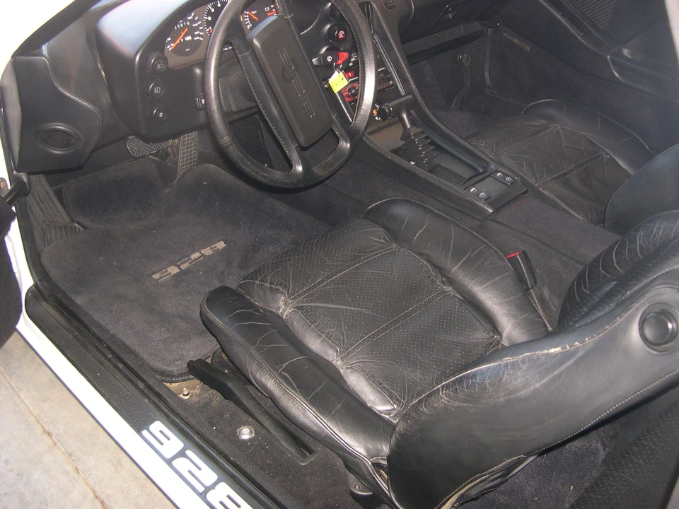 1980 Porsche 928 S - Image 26 of 31