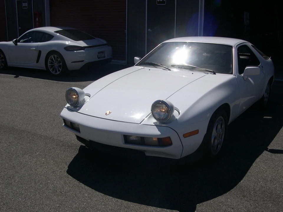 1980 Porsche 928 S - Image 3 of 31