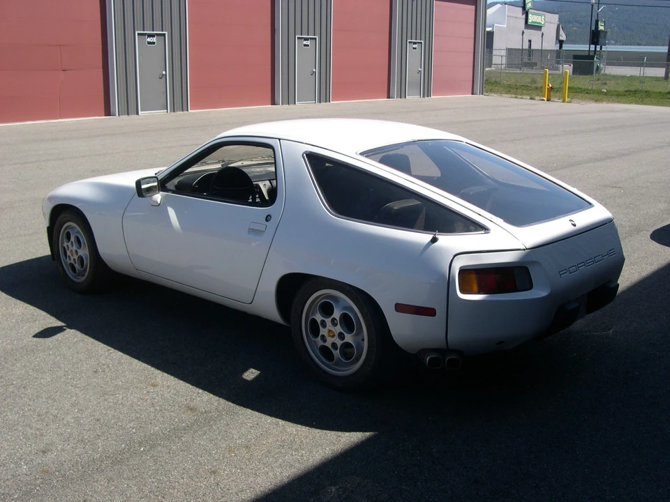1980 Porsche 928 S - Image 8 of 31