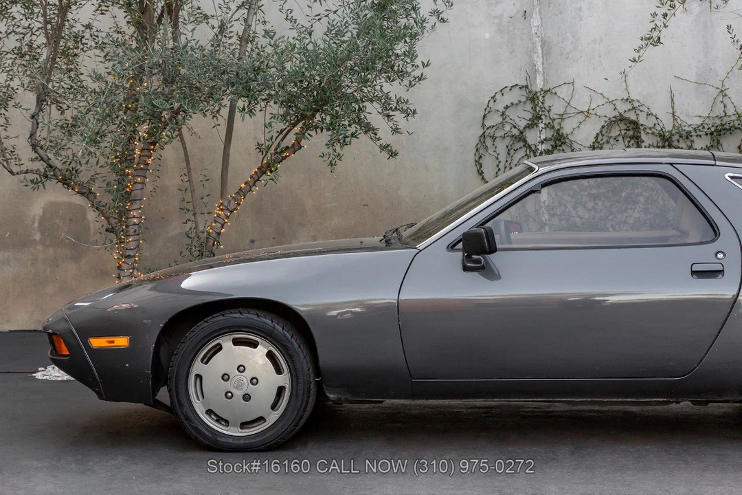 1980 Porsche 928 - Image 13 of 31