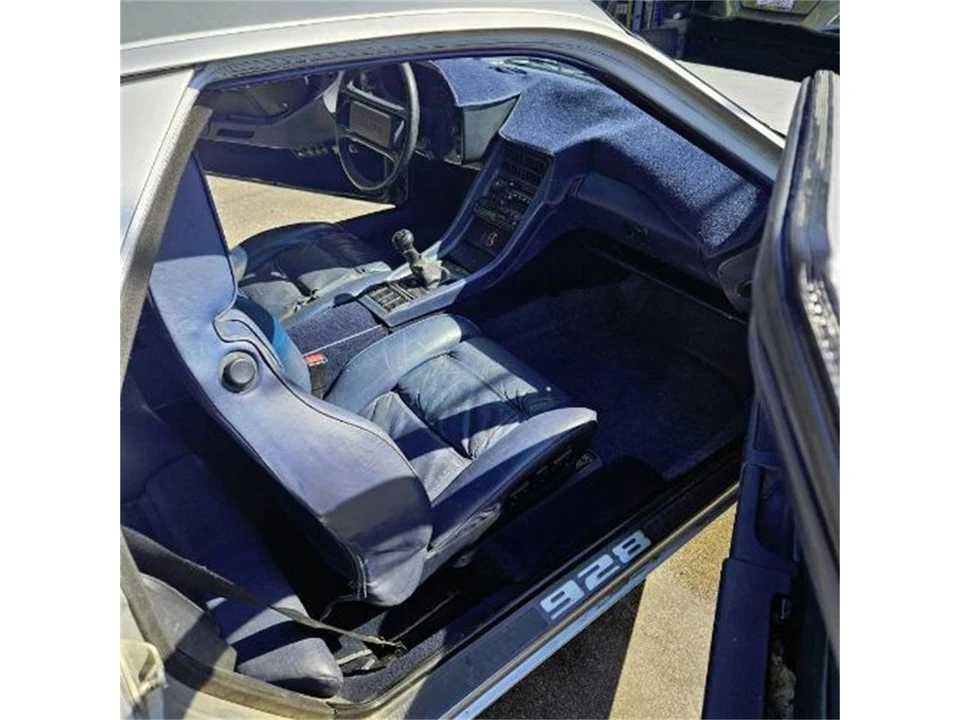 1980 Porsche 928 - Image 4 of 5