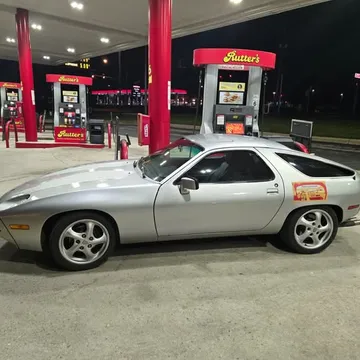 1980 Porsche 928 Base 5MT