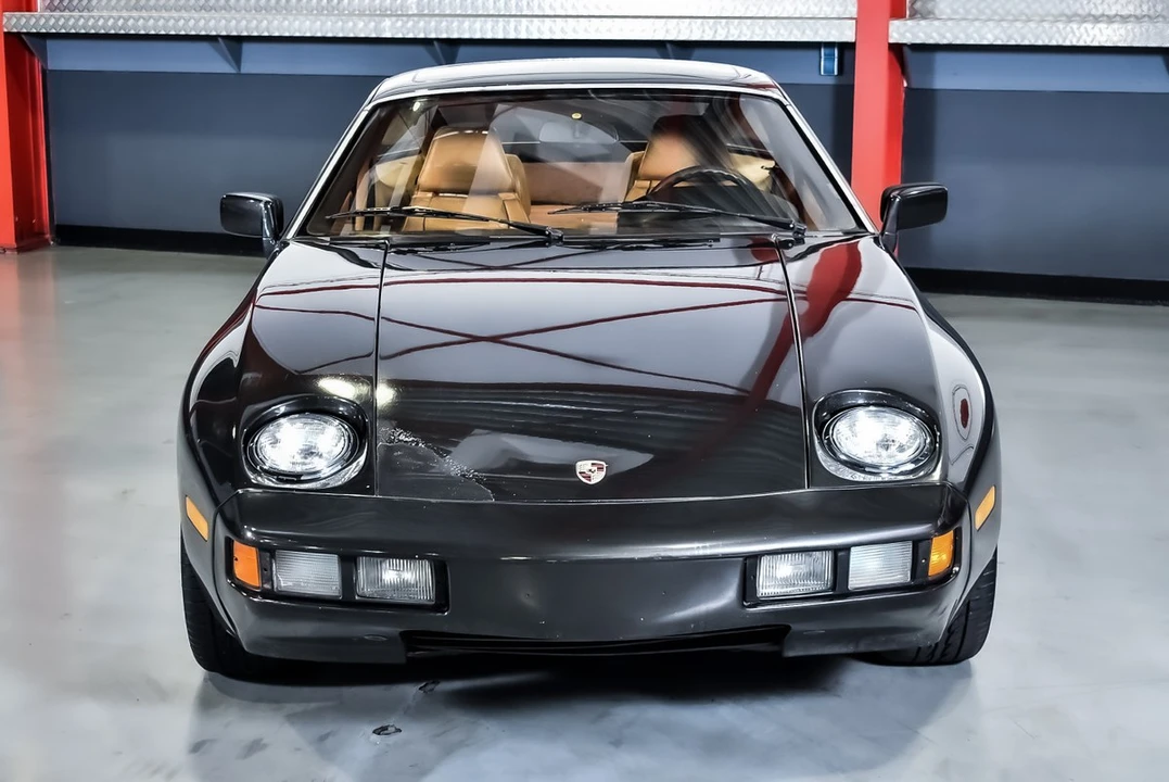 1980 Porsche 928 - Image 2 of 30