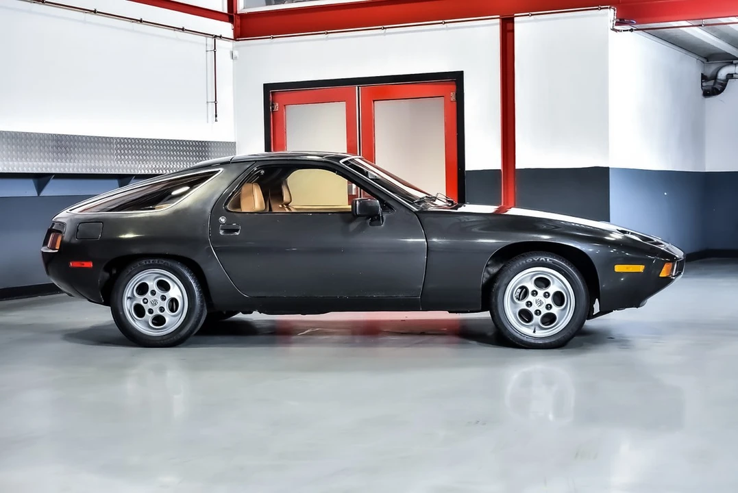 1980 Porsche 928 - Image 9 of 30