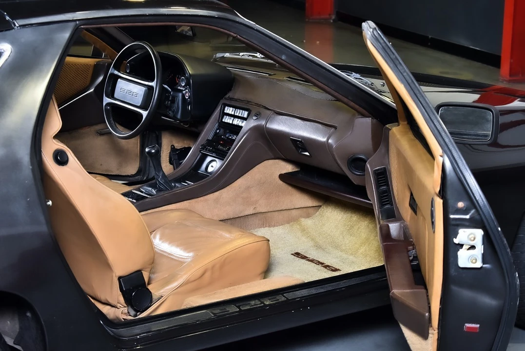 1980 Porsche 928 - Image 28 of 30