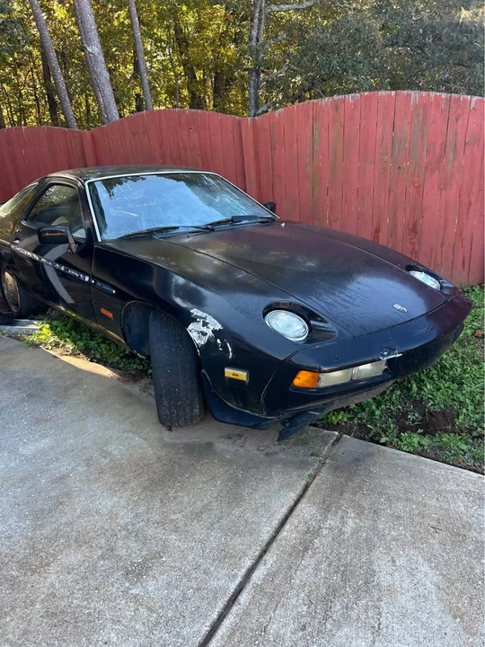 1980 Porsche 928 - Image 2 of 10