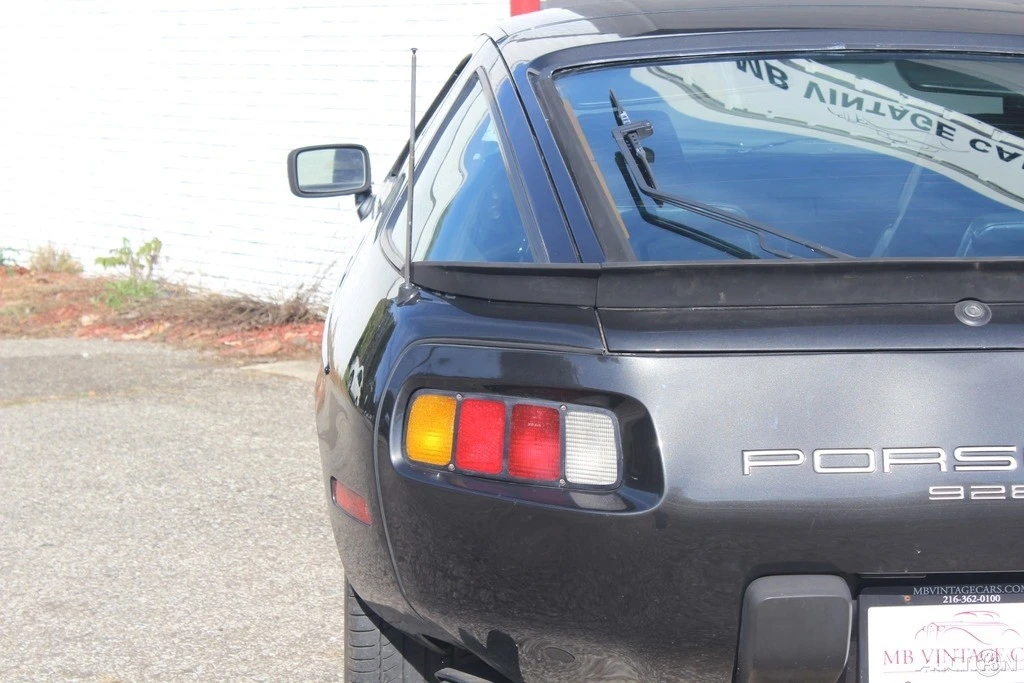 1980 Porsche 928 - Image 10 of 31