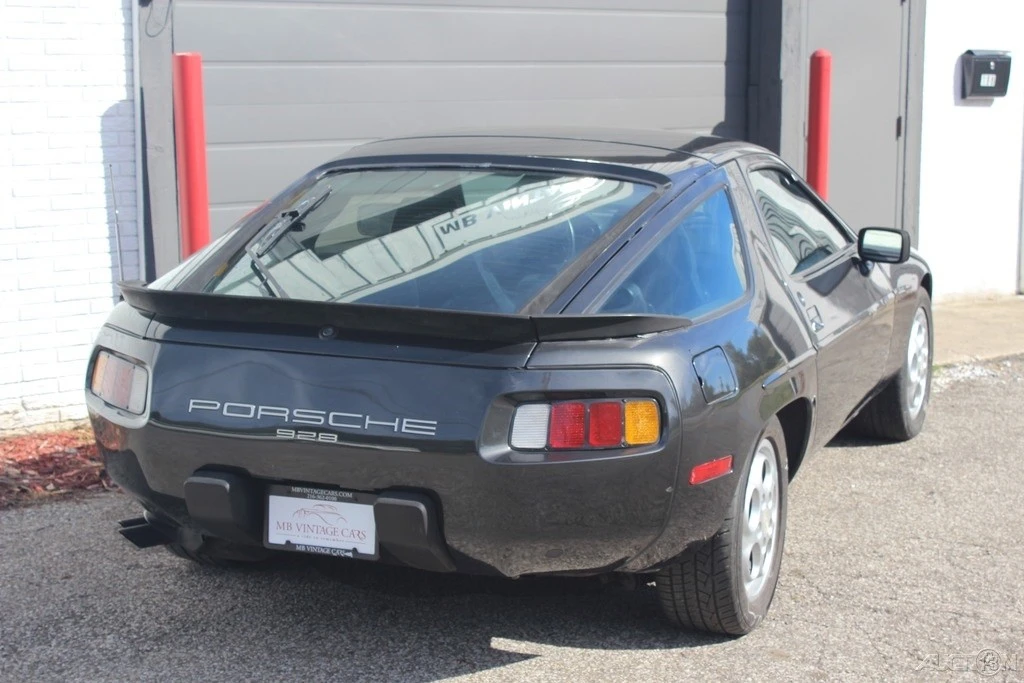 1980 Porsche 928 - Image 3 of 31