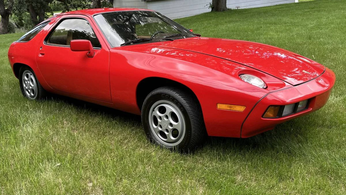 1980 Porsche 928 - Image 2 of 12