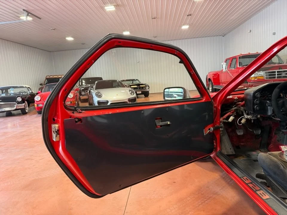 1980 Porsche 928 - Image 13 of 20