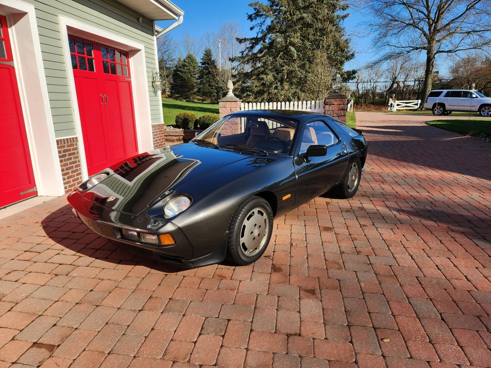 1980 Porsche 928 S - Image 2 of 31