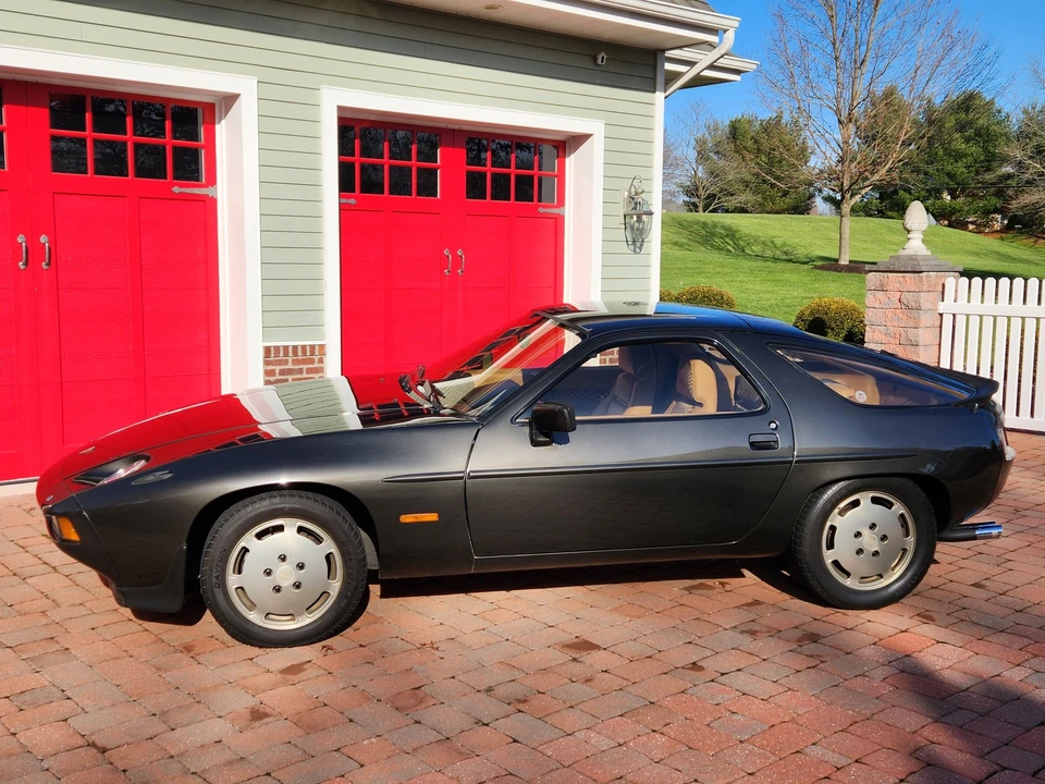 1980 Porsche 928 S - Image 3 of 31