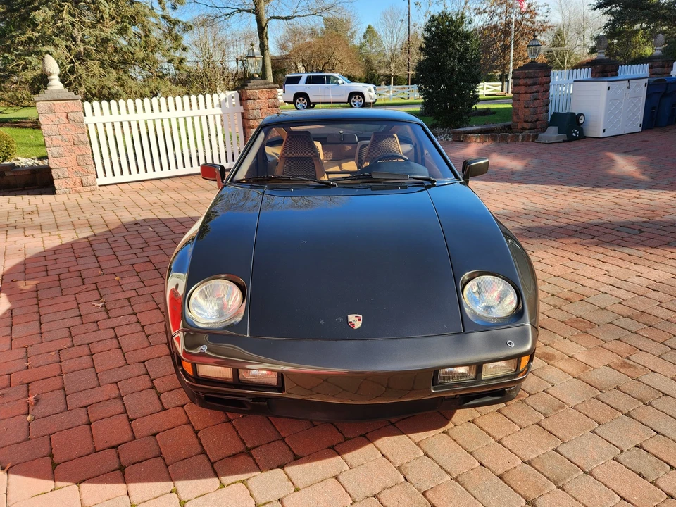 1980 Porsche 928 S - Image 8 of 31