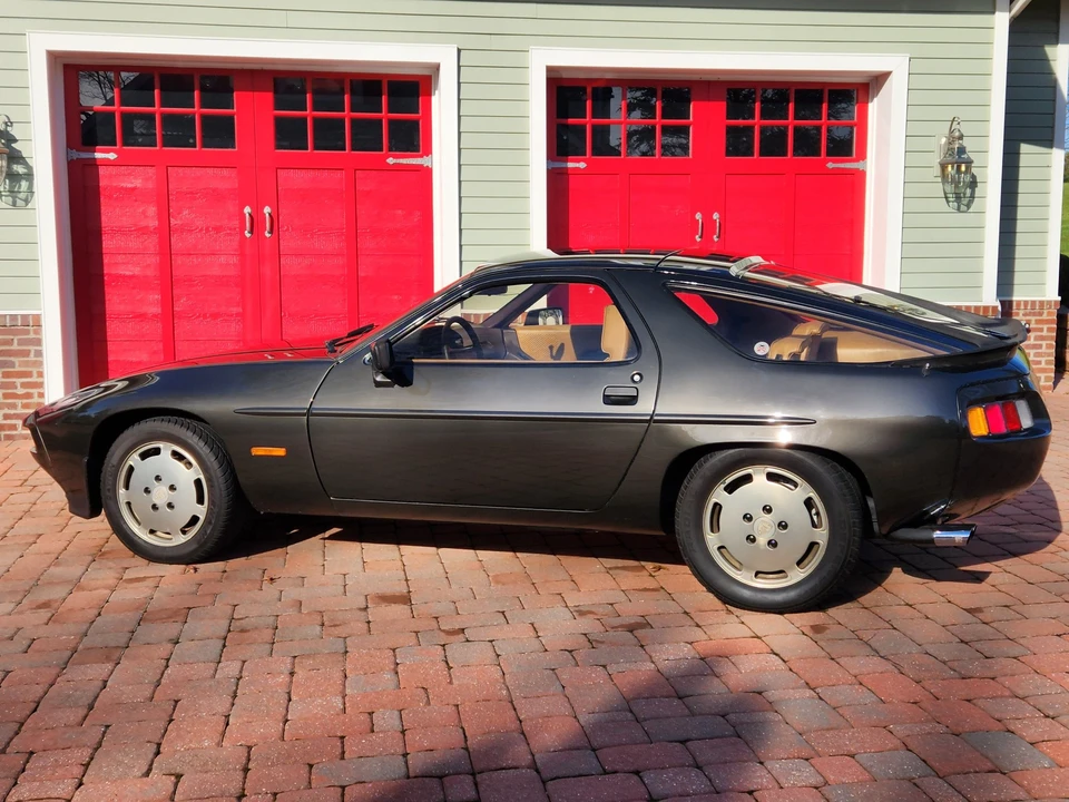 1980 Porsche 928 S - Image 14 of 31
