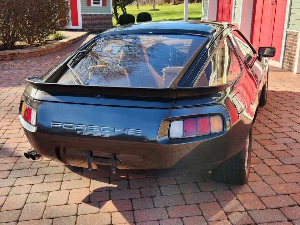 1980 Porsche 928 S - Image 18 of 31