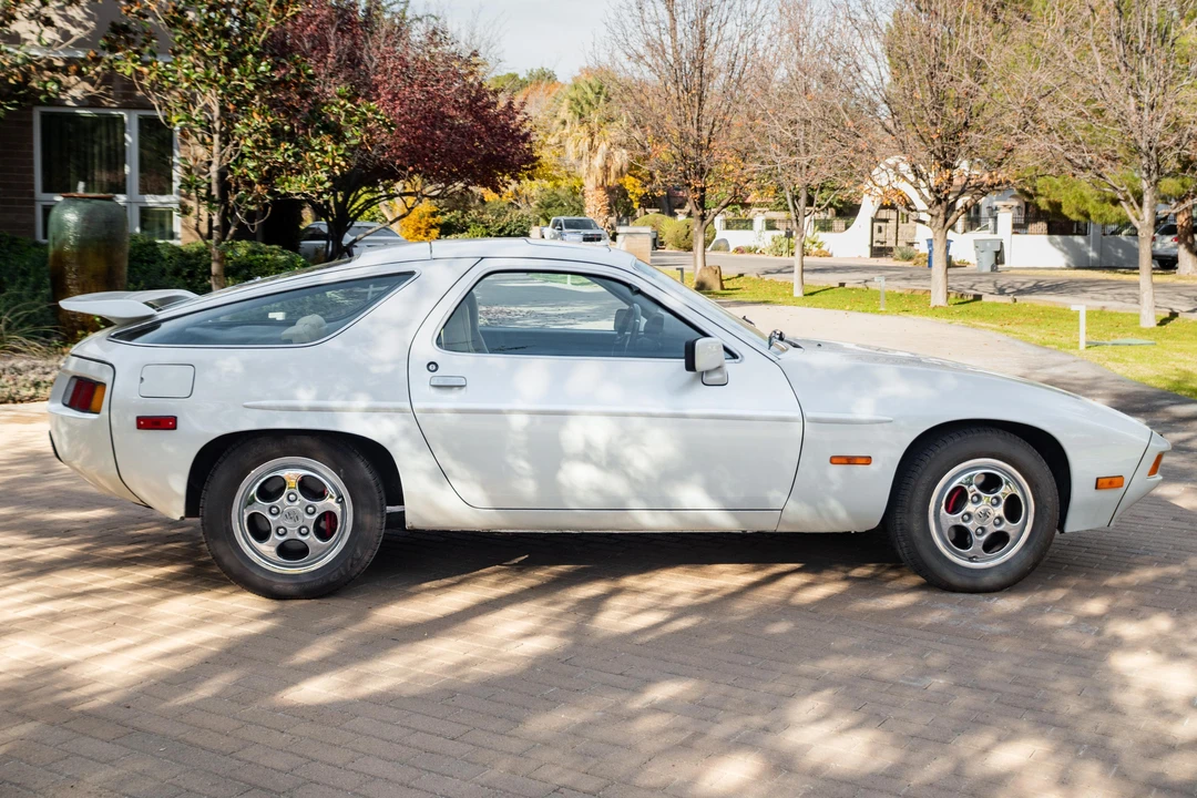 1980 Porsche 928 - Image 10 of 31
