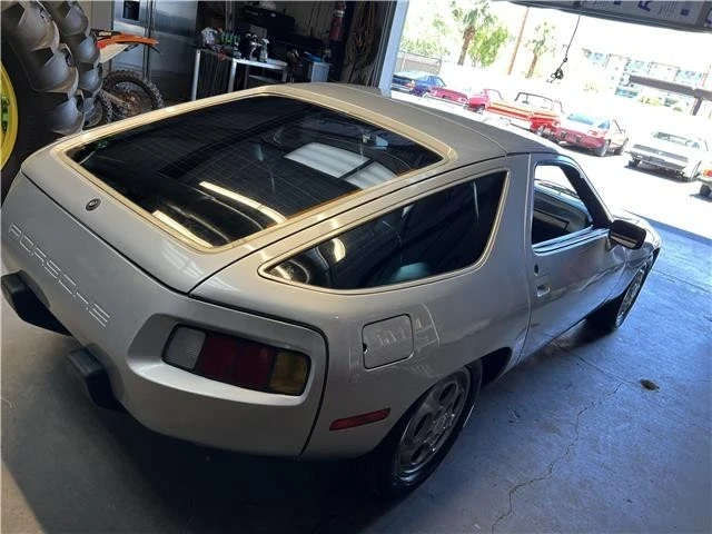 1980 Porsche 928 - Image 11 of 12