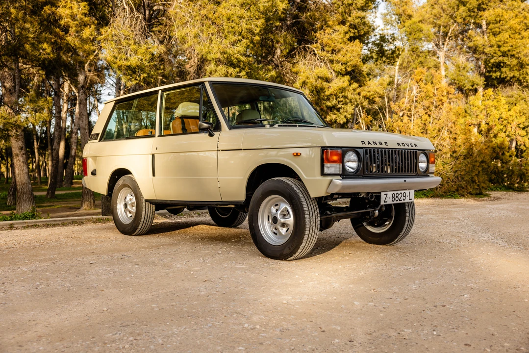 1981 Land Rover Range Rover Classic - Image 9 of 31