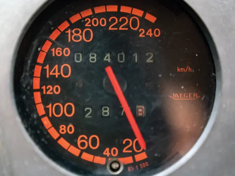 1980 Renault 5 Turbo 1 - Image 11 of 24