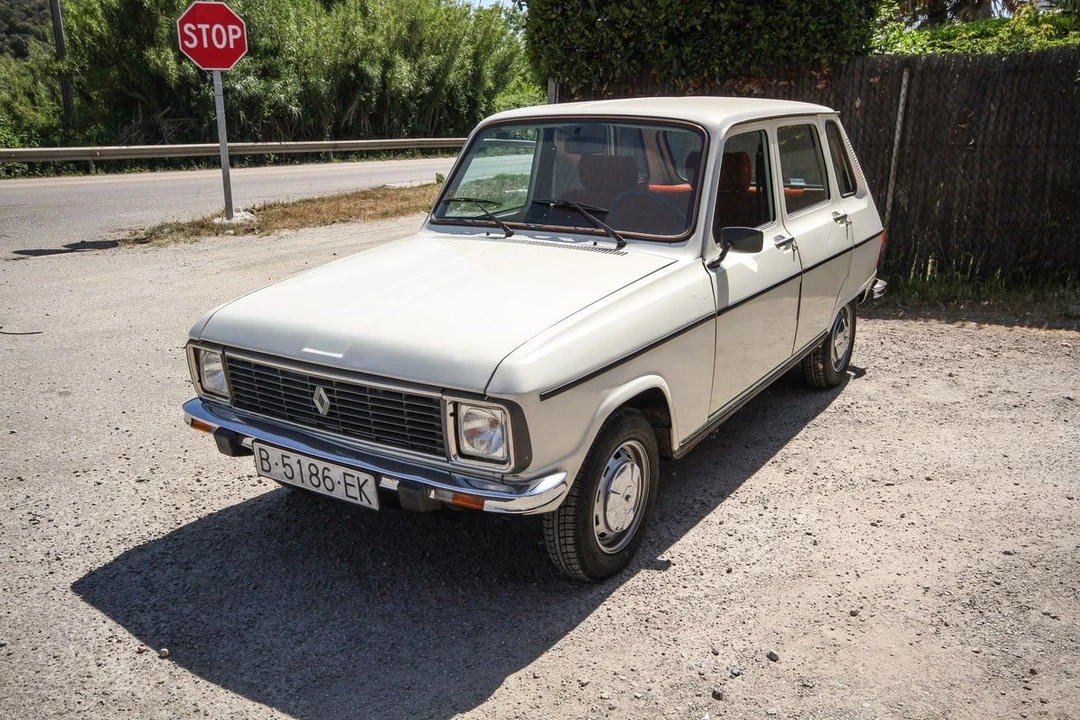 1980 Renault - Image 3 of 31