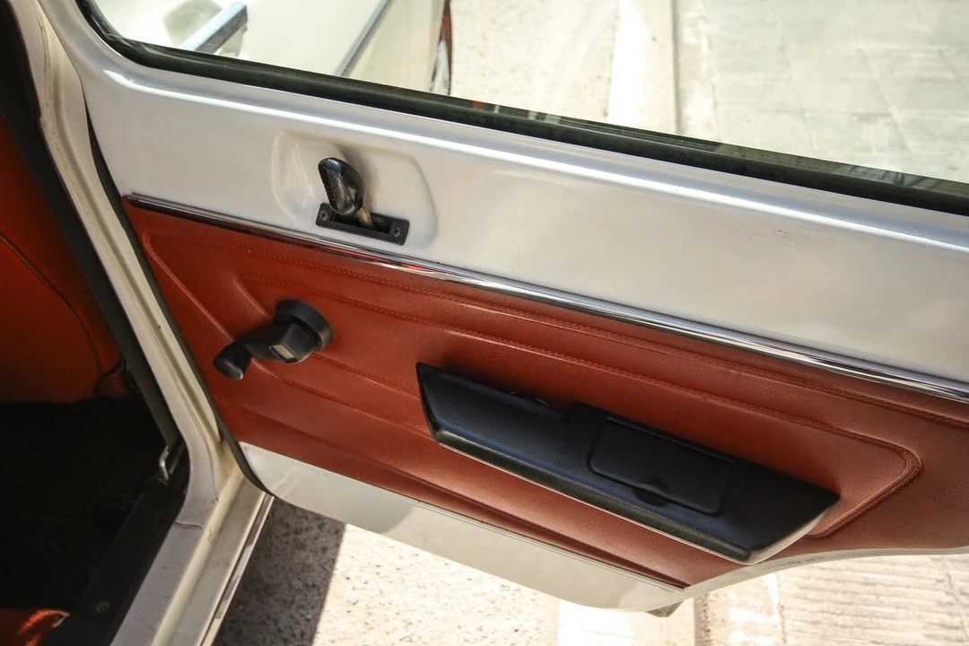 1980 Renault - Image 21 of 31