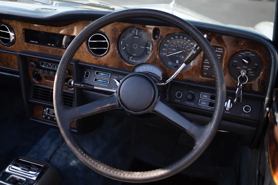 1980 Rolls-Royce Corniche Series I - Image 5 of 27