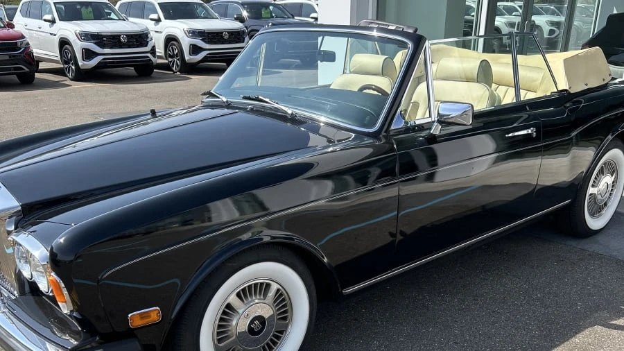 1980 Rolls-Royce Corniche Series I - Image 4 of 24