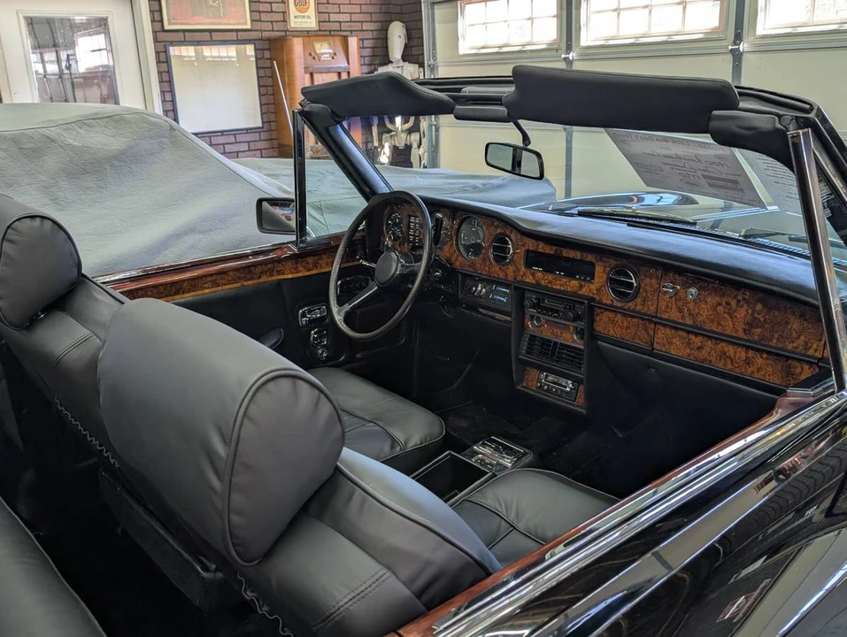 1980 Rolls-Royce Corniche Series I - Image 9 of 18