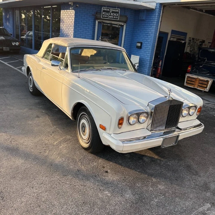 1980 Rolls-Royce Corniche Series I - Image 4 of 31