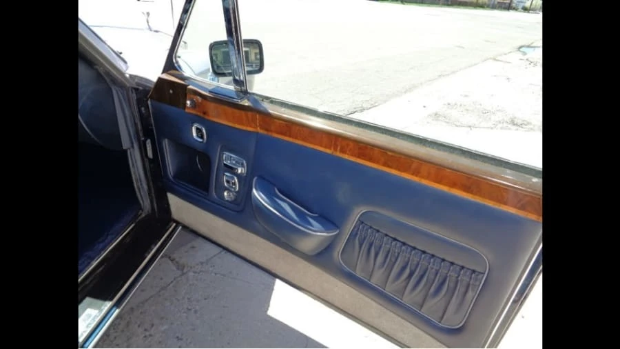 1980 Rolls-Royce Corniche Series I - Image 9 of 12