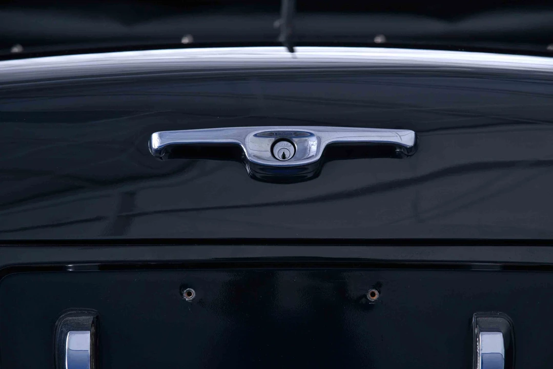 1980 Rolls-Royce Corniche Series I - Image 23 of 31