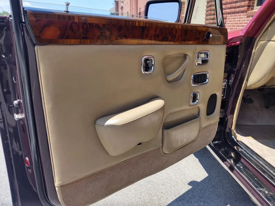 1980 Rolls-Royce Silver Shadow II - Image 8 of 12