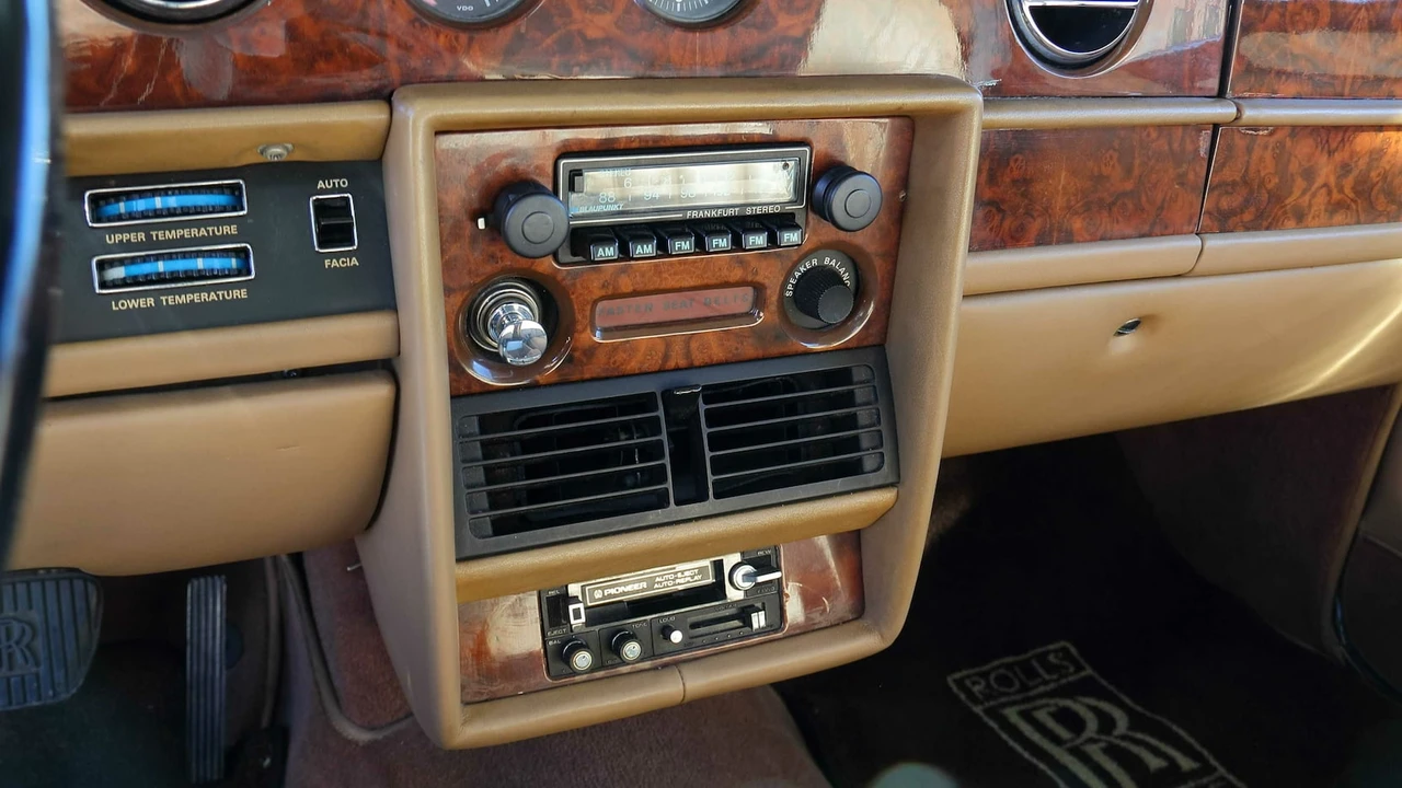 1980 Rolls-Royce Silver Shadow II - Image 22 of 26