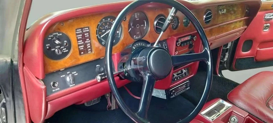 1980 Rolls-Royce Silver Shadow II - Image 9 of 17