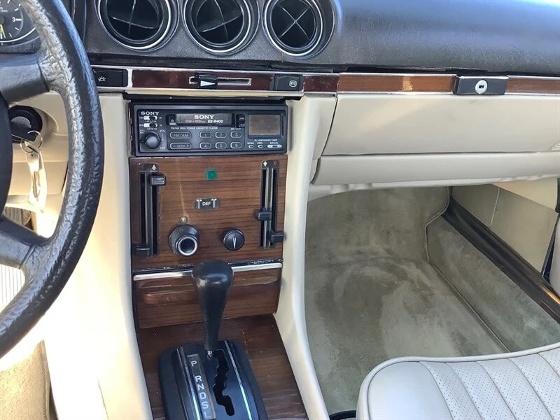 1980 Mercedes-Benz R107 SL-Class - Image 22 of 24