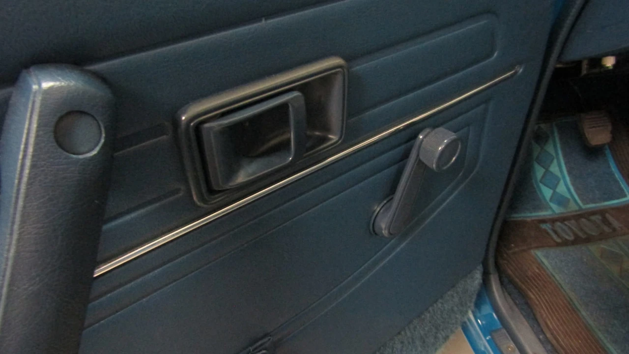 1980 Toyota Hilux 3rd Gen - Image 9 of 27