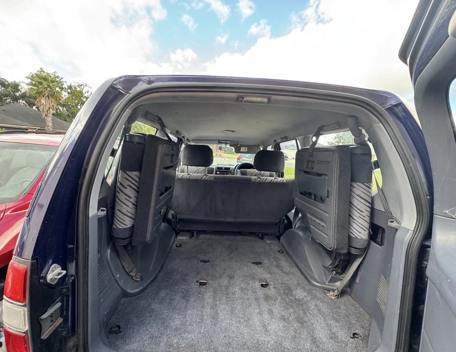 1980 Toyota J90 Land Cruiser Prado - Image 13 of 20