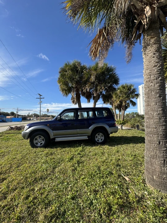 1980 Toyota J90 Land Cruiser Prado - Image 4 of 20