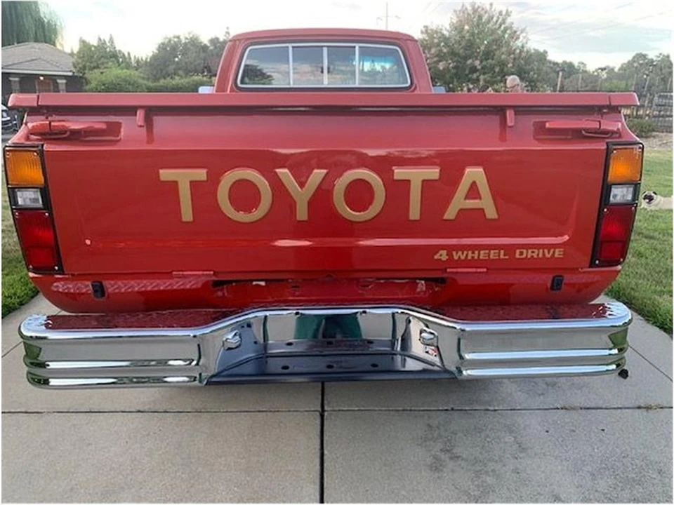 1980 Toyota Hilux 3rd Gen - Image 8 of 31