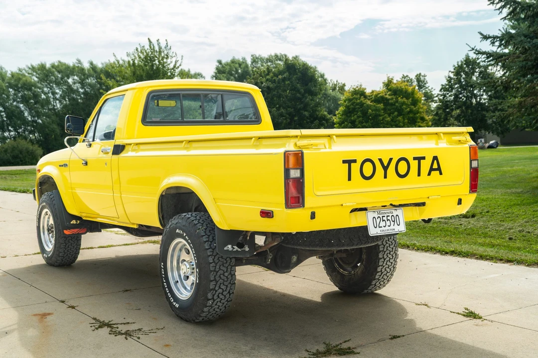 1980 Toyota Hilux 3rd Gen - Image 7 of 31