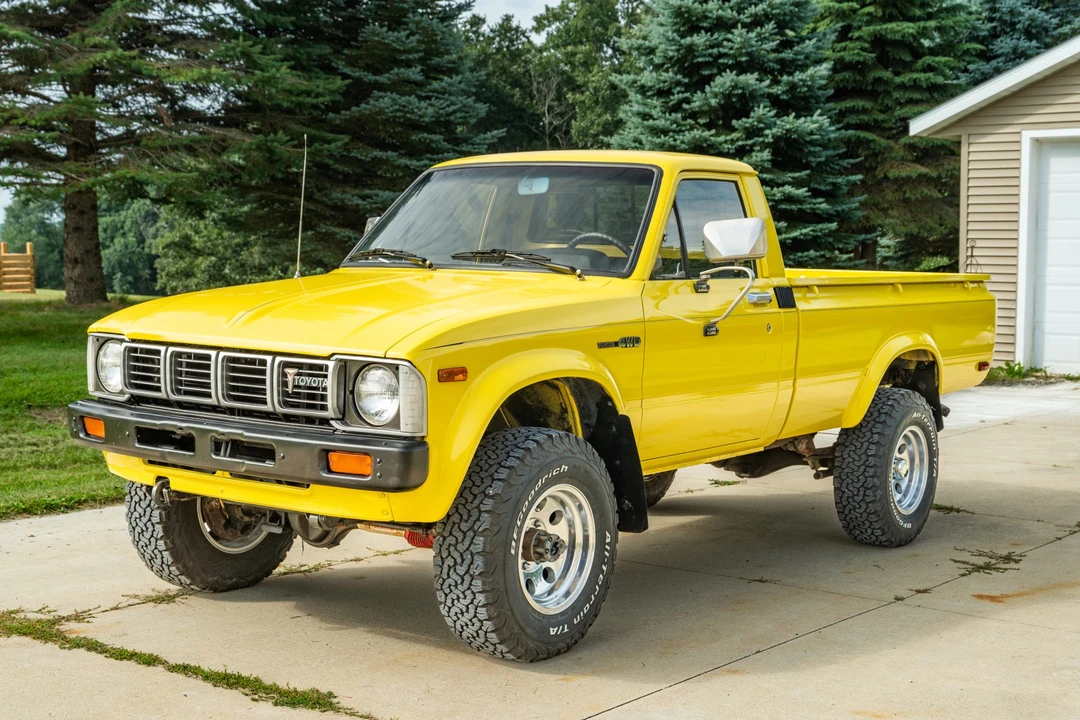 1980 Toyota Hilux 3rd Gen - Image 2 of 31