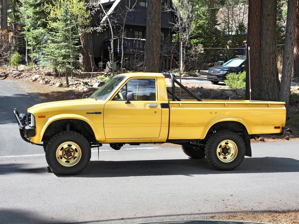 1980 Toyota Hilux 3rd Gen - Image 14 of 31