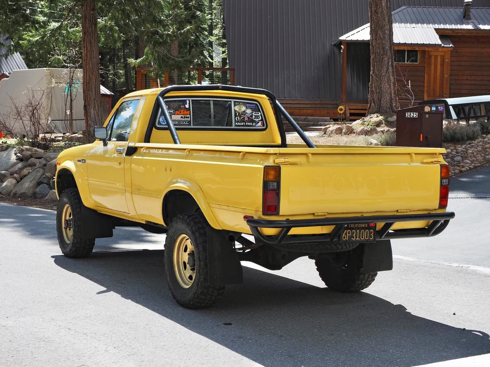 1980 Toyota Hilux 3rd Gen - Image 29 of 31