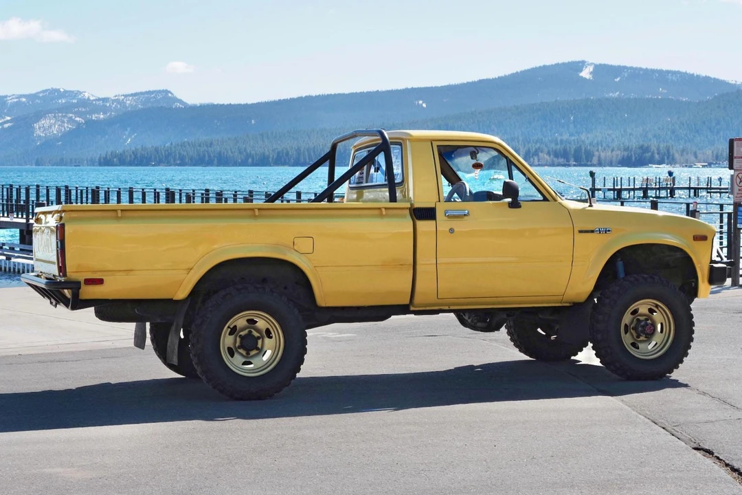 1980 Toyota Hilux 3rd Gen - Image 3 of 31
